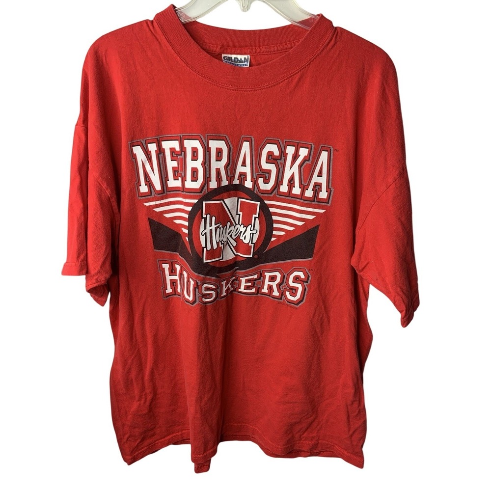 Mens XL‎ Vintage Nebraska Huskers Red Tshirt Short Sleeve